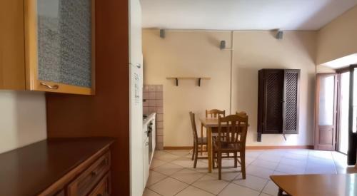 Borgorose Apartment | Appartamento con terrazzo e cantina