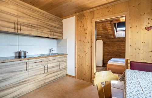 La Valle Apartment | Cozy Appartamento Confolia 2: Pet & Child Friendly Retreat