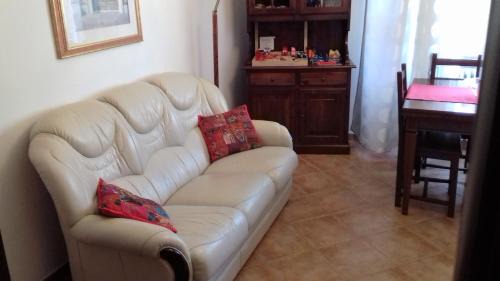 Arona Apartment | Pet-Friendly Appartamento Corallo - Rated 9.5/10