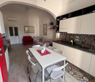 La Maddalena Apartment | Discover Appartamento Corallo: Family-Friendly Retreat