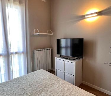 Lugana Apartment | Oceanfront Appartamento Corina: 10/10 Guest Rated Escape