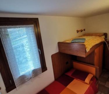 Vione House | Pet-Friendly Appartamento Cortaiolo House with High Ratings