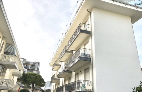 Lido di Jesolo House | Discover Apartment Cristina 2 - Pet & Child Friendly Retreat