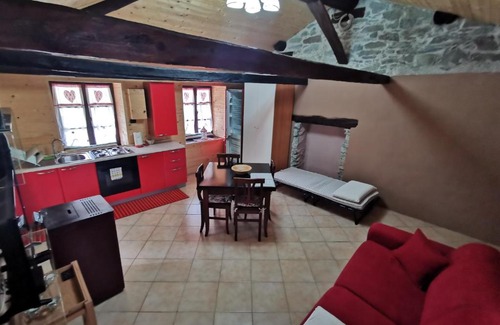 Balme Apartment | Pet-Friendly Appartamento Curnet with High Guest Ratings