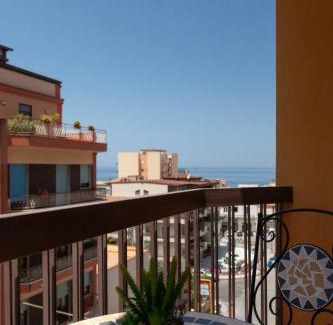 Capo d'Orlando Apartment | Pet-Friendly Appartamento d'autore - Rated 9.4/10 by Guests