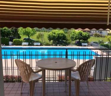 Pacengo Apartment | Beautiful Appartamento Da Elena with Ocean View & Pool
