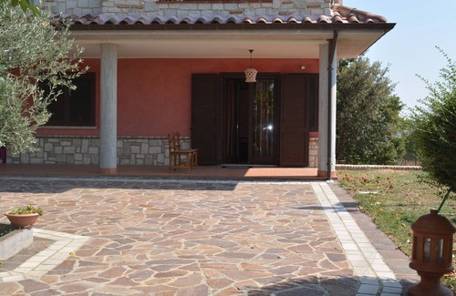 Matrice Apartment | Pet-Friendly Comfort at Appartamento Da Nicolo