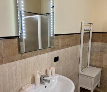 Endine Gaiano Apartment | Cozy Appartamento del BUFO: Family & Pet-Friendly Retreat