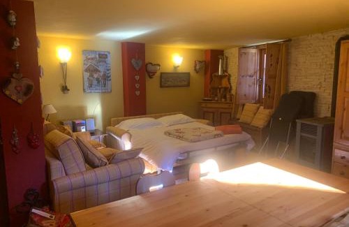 La Thuile Apartment | Discover Appartamento del Lele: Guest Rated 8.7/10