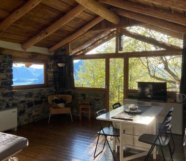Perledo Apartment | Discover Appartamento del Meo: Family-Friendly Retreat