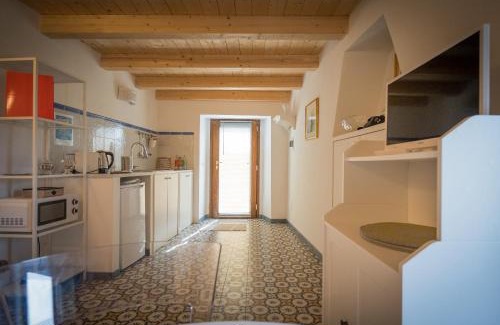 Celleno Apartment | Discover Appartamento dell'Arco: Pet-Friendly Retreat