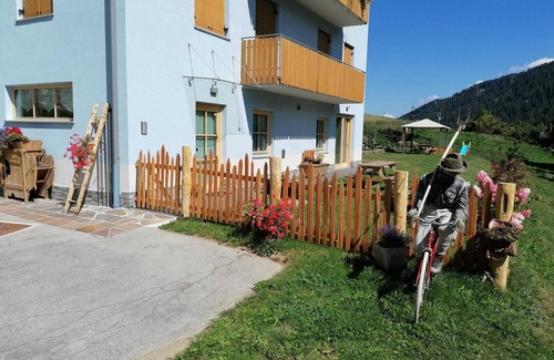 Vermiglio Apartment | Deluxe Mountain Apartment with Sauna and Ocean View