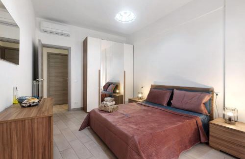 Rapallo Apartment | Relax at Denis: 4-Star Oceanfront Retreat with Pet-Friendly Perks