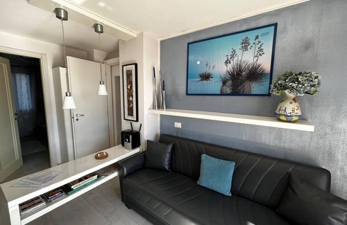 Cisano di Bardolino Apartment | Exceptional Casale Gelsomino Apartment with Ocean View