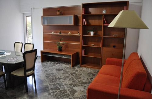 Matera House | Spacious Three-Bedroom Apartment with Pet-Friendly Amenities