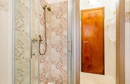 Gioia Apartment | Elegant and Serene Apartment with 10/10 Guest Rating