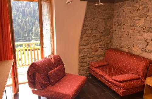 Fraviano Apartment | Guest Rated: Appartamento Eleonora - Family-Friendly Escape