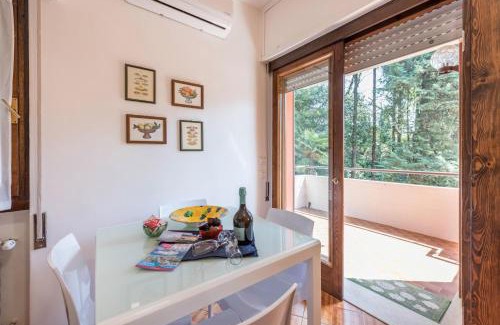 Gardone Riviera Apartment | Cozy Appartamento Emma by Lake Garda - Family Friendly Stay