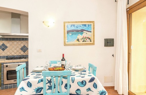 Monte Petrosu Apartment | Relaxing Stay at Appartamento Est with Shared Pool