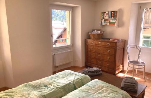 Airolo Apartment | Family-Friendly Stay at Appartamento Evelina - Rated 9.4/10