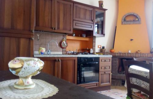Motta Camastra House | Family-Friendly Retreat at Appartamento Ferraro Turina