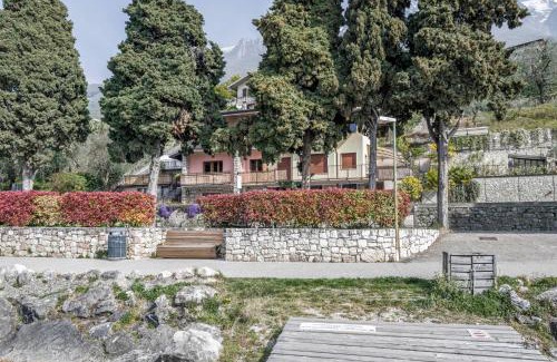 Cassone Apartment | Family-Friendly Appartamento Fiocco with Top Guest Ratings