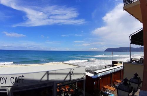 Alassio Apartment | Oceanfront Apartment with Terrace & Private Beach Access