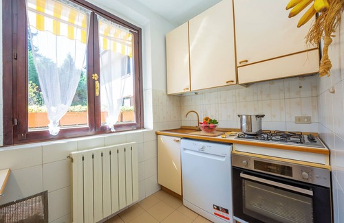 Stresa Apartment | Gaya Apartment in Stresa Center: Pet Friendly & Spa Amenities