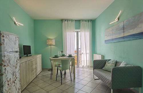 Saline Sadun Apartment | Oceanfront Appartamento Germoglio with Pet-Friendly Amenities