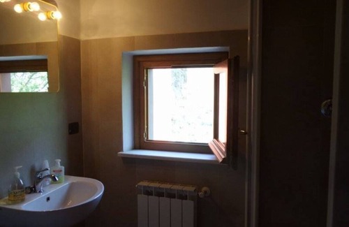 Fosdinovo Apartment | Comfortable Stay at Appartamento Giucano in Fosdinovo
