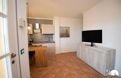 Crociale Apartment | Discover Appartamento Golf Resort: Pet-Friendly Retreat