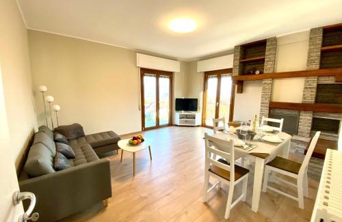 Baveno Apartment | Oceanfront Appartamento Golfo Borromeo 1 in Baveno