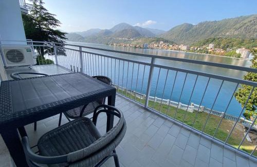 Omegna Apartment | Serene Appartamento il Cedro with Private Beach & Ocean View