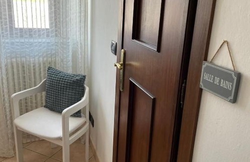 Ivrea Apartment | Cozy Appartamento IL GELSOMINO - Perfect Budget Escape