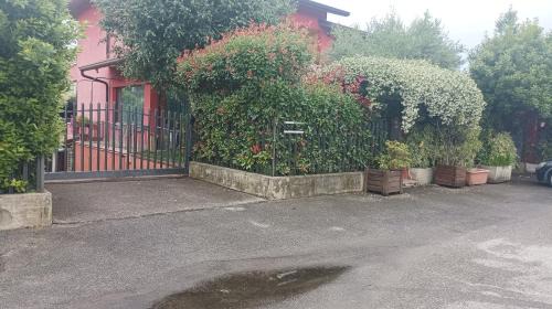 Bonate Sopra Apartment | Cozy Apartment in Villa: Guest Rated 9.1/10, Family-Friendly