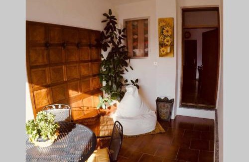 Vignola Apartment | Ideal Family Retreat at Appartamento Il Girasole, Lago di Como