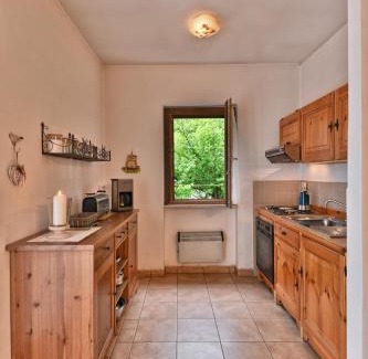 Prabione Apartment | Explore Appartamento Il Gufo - Rated 9.4/10, Pet Friendly