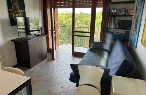 Lignano Pineta Apartment | Central Apartment with Terraces and Free Parking Access