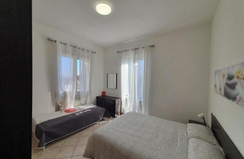 Parabiago Apartment | Pet-Friendly Retreat: Appartamento in Stazione Parabiago