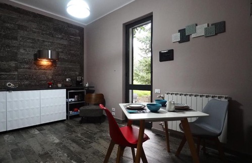 Caltanissetta Apartment | Family-Friendly Appartamento in Villa with Kitchen Access