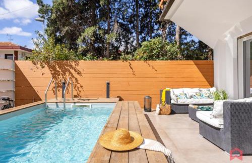 Mondello Apartment | Elegant Villa Apartment with Private Pool and Ocean Views