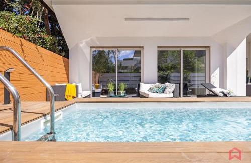 Mondello Apartment | Elegant Villa Apartment with Private Pool and Ocean Views