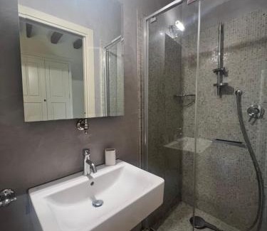 Catena Apartment | Discover Villa del XV Secolo: Oceanfront Retreat Awaits