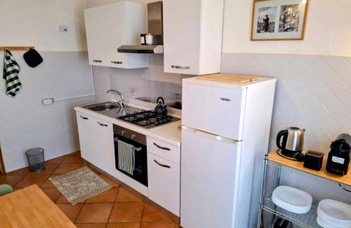 Porto Pollo Apartment | Oceanfront Retreat: Appartamento in villa Porto Pollo