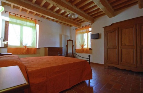 Cagli Apartment | Stylish Appartamento Indaco with Pool & Family Amenities