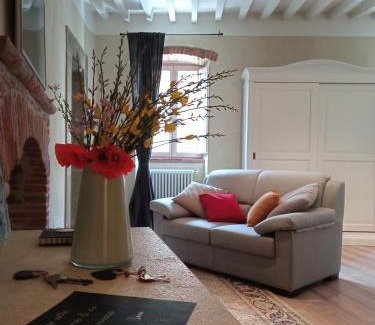 Cortona Old Town Apartment | Charming Appartamento Io e Te in Historic Cortona