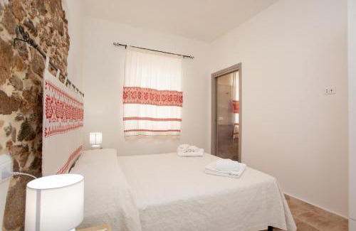 Irgoli Apartment | Pet Friendly Appartamento Irgoli in Beautiful Sardegna