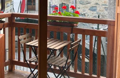 Primolo Apartment | Unforgettable Stay at Appartamento Primolo - Chiesa in Valmalenco