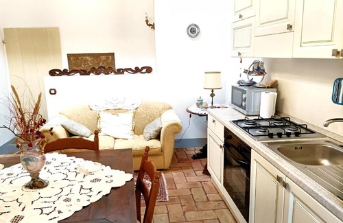 Morciano di Romagna Apartment | Elegant Apartment: Pet and Child Friendly, 9.5/10 Rated