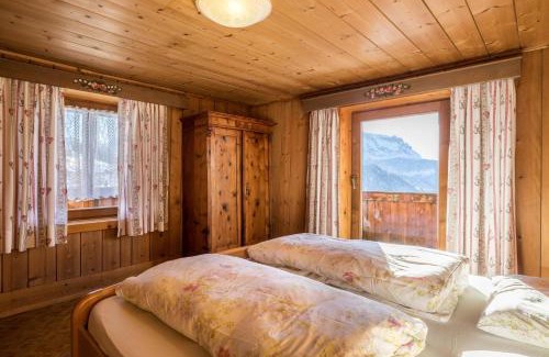 Giogo Piccolo Apartment | Family-Friendly Appartamento Primo Piano with Great Reviews